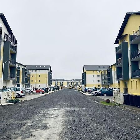 Apartament 2 Camere Modern Si Confortabil Giroc Esterno foto