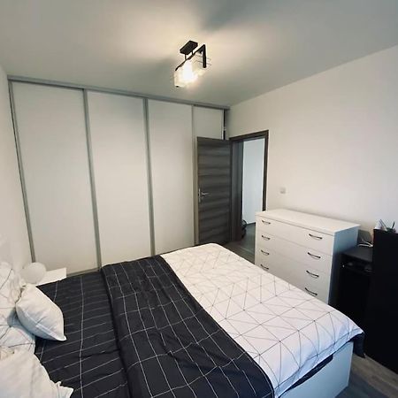 Apartament 2 Camere Modern Si Confortabil Giroc Esterno foto