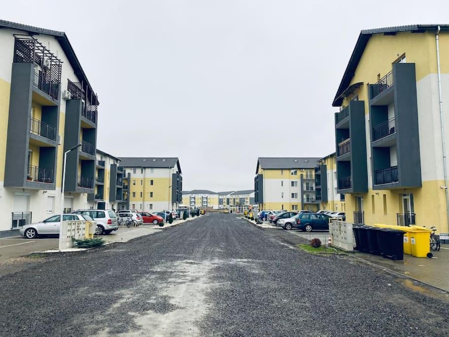Apartament 2 Camere Modern Si Confortabil Giroc Esterno foto